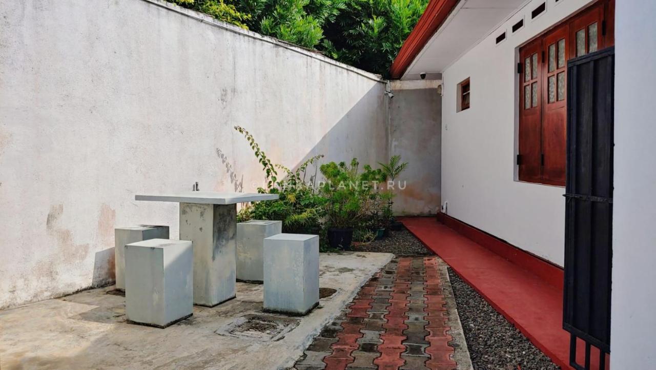 Twin Palms Hotel Mirissa Luaran gambar